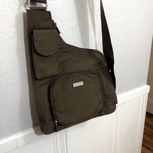 Baggallini Uptown Green Crossbody Messenger Bag